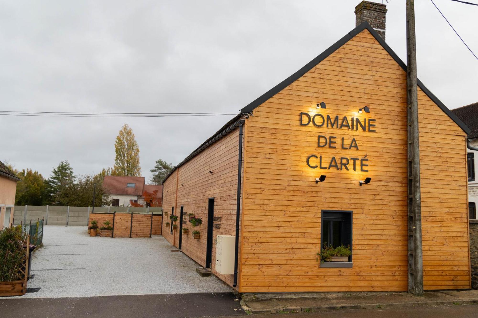 فيلا Le Domaine De La Clarte Auxerre - Venoy المظهر الخارجي الصورة